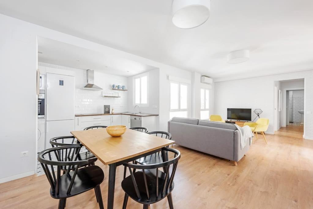 Grand T4 Andalou En Plein Centre De Ideal Familles Apartment Malaga